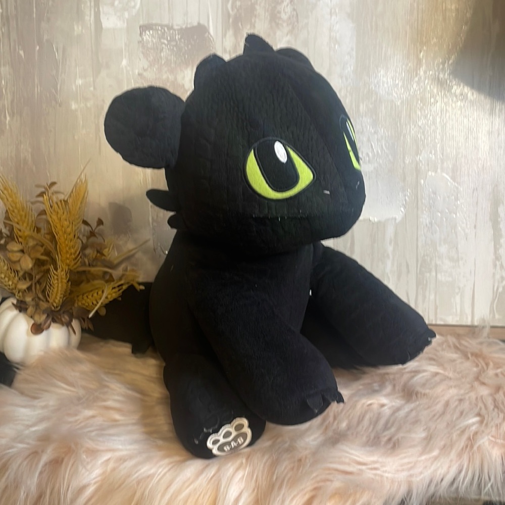 Dreamworks Black Toothless from How To Train A Dragon Build A Bear Plush